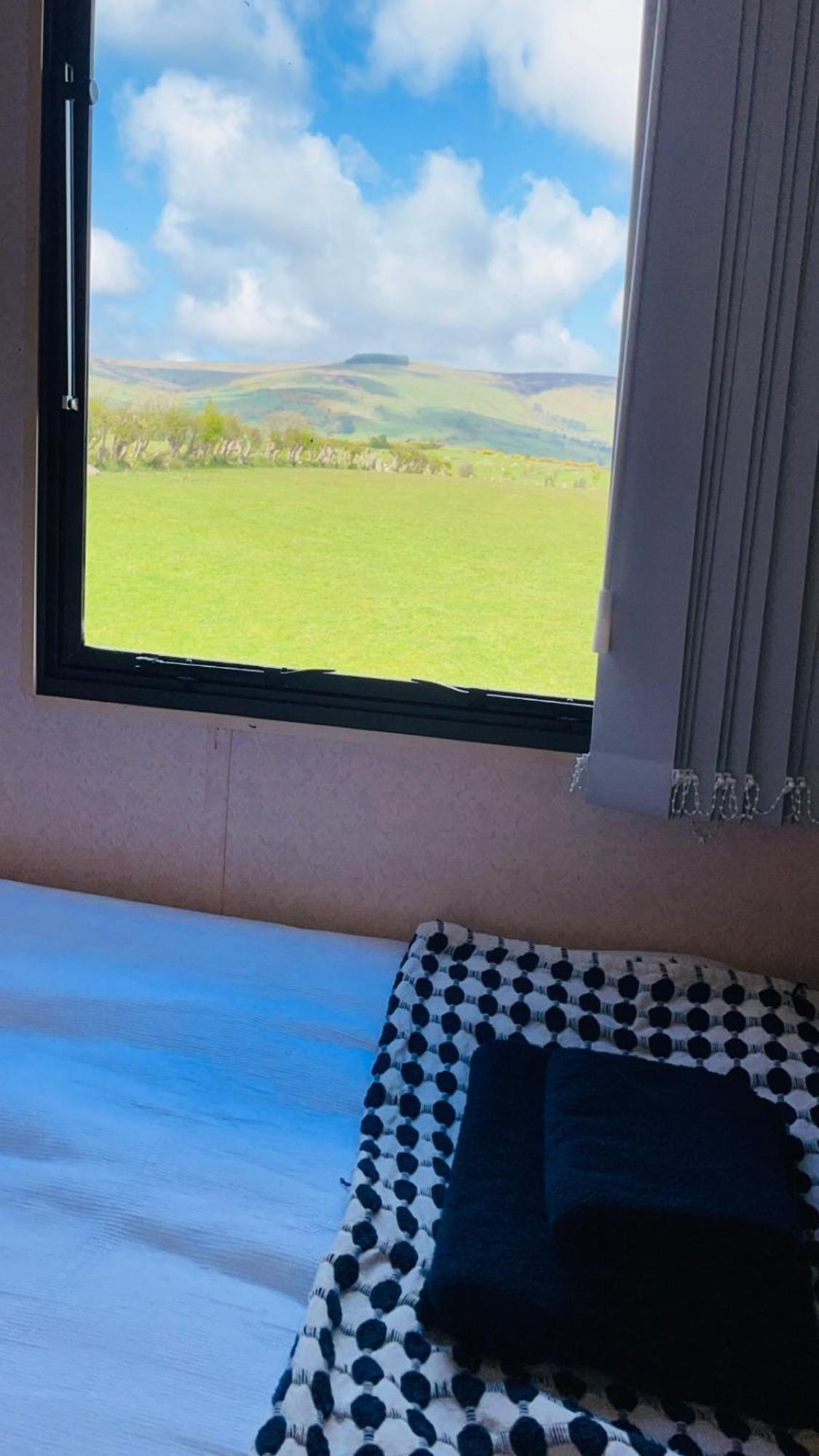Mobile Holiday Home Cushendall Ngoại thất bức ảnh